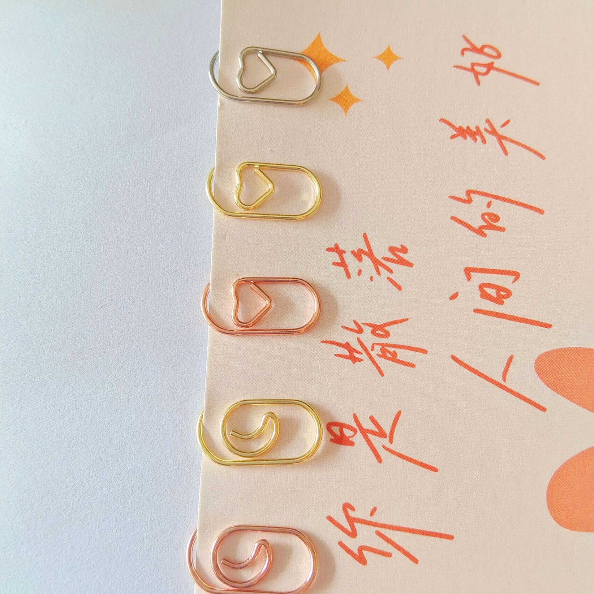 Mini small ordinary paper clip fingertip paper clip learning materials classification small assistant special-shaped paper clip paper clip