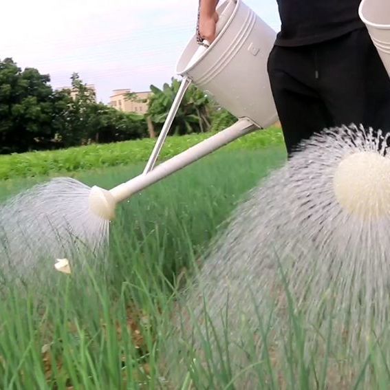 Agricultural Sprinkler Bucket 20 Liters Large Capacity Vegetable Farm Cooking Watering Vegetable Fertilizer Watering Sprinkler Fertilization Tool New Zhezhe