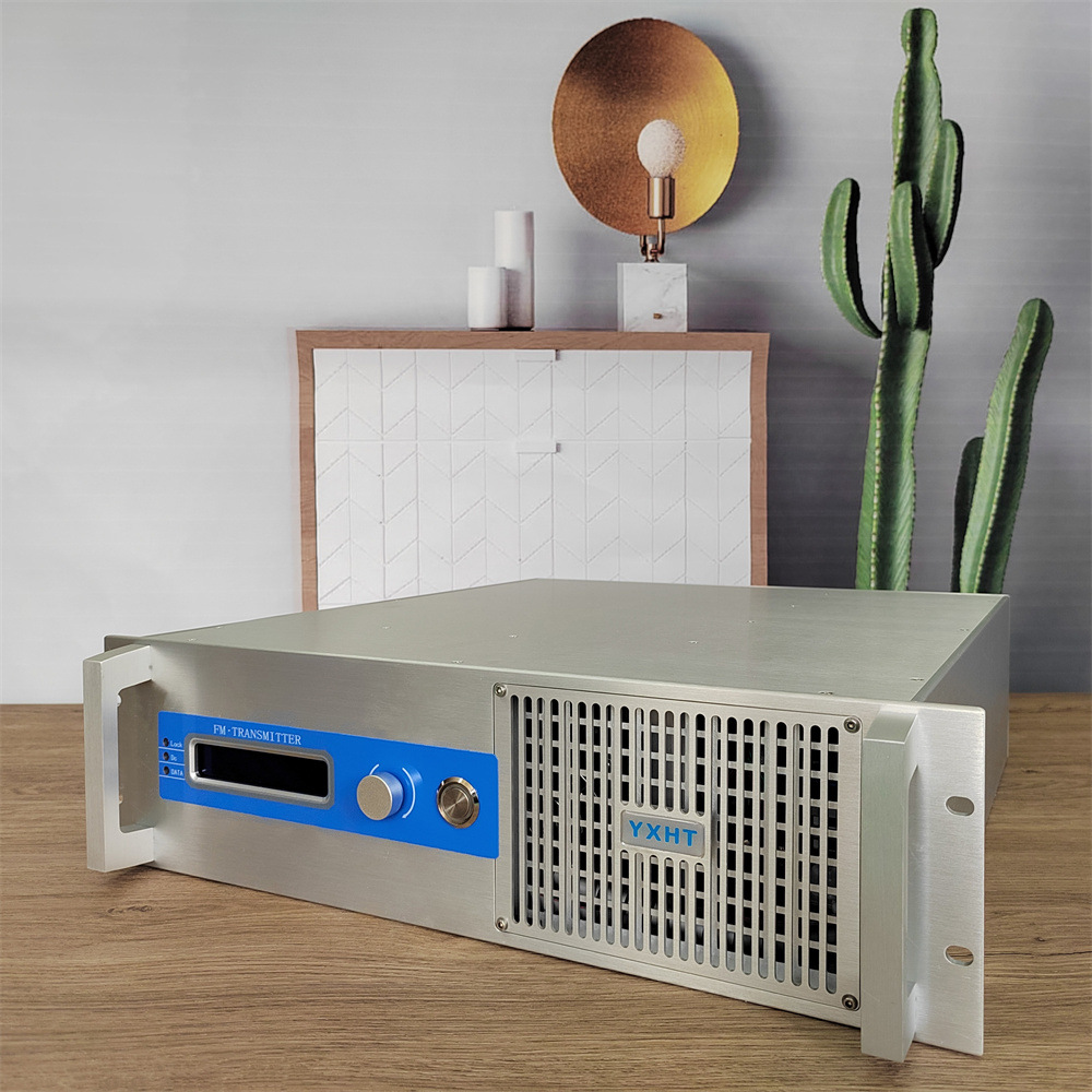 Professional Grade Fm Transmitter 2Kw Stereo Fm Broadcast Transmitter Fm Transmitter Radio Station Transmitter Equipment