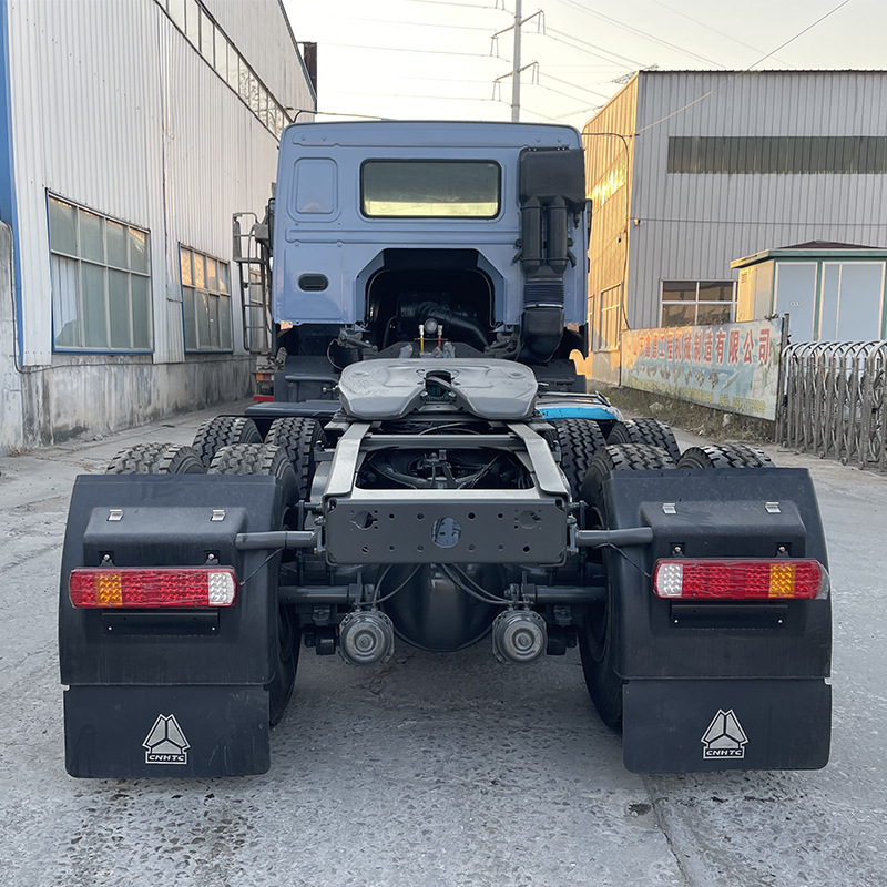 Перевод б/у головки тракторов Howo, 10 колес, 380 л.с.