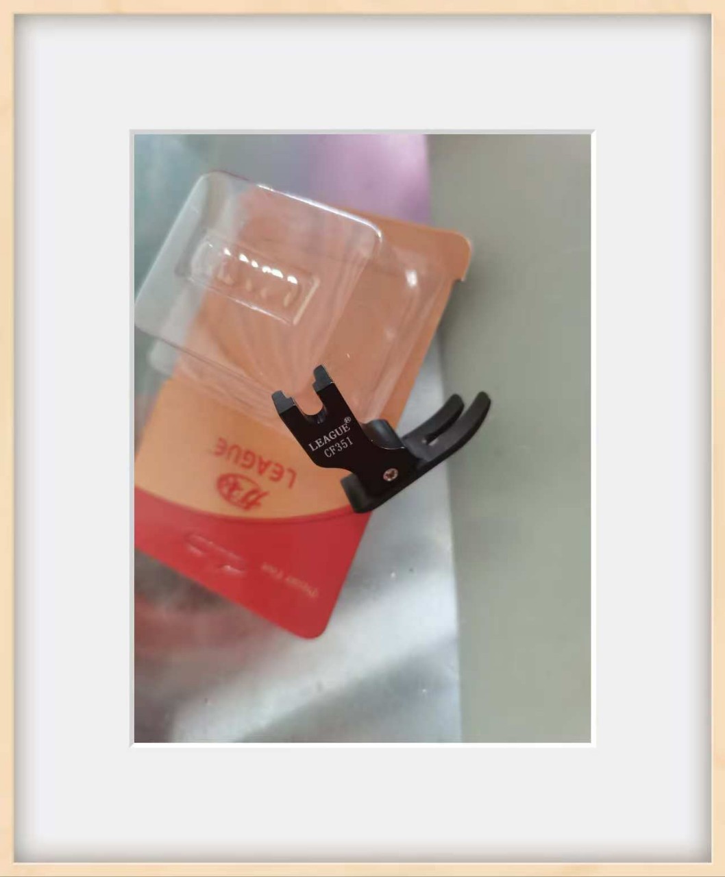 Cf351 Плоская Нога Швейной Машины Чёрная Алюминиевая Нога Жёсткое Оксидное Покрытие Антистатическая Нога Лиги Лихе