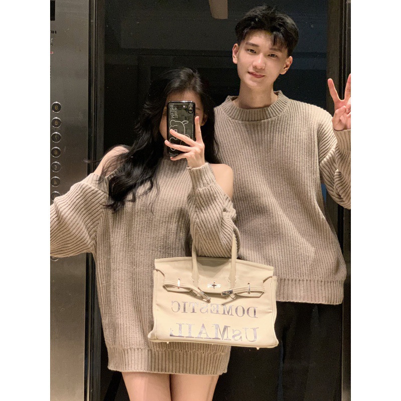 Couple wear autumn and winter new women's off-the-shoulder sweater skirt men's pullover round neck sweater sweater