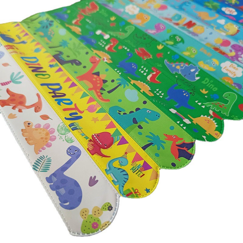 Amazon New 12 cartoon dinosaur clap ring cross-border dinosaur clap ring bracelet has its own copyright