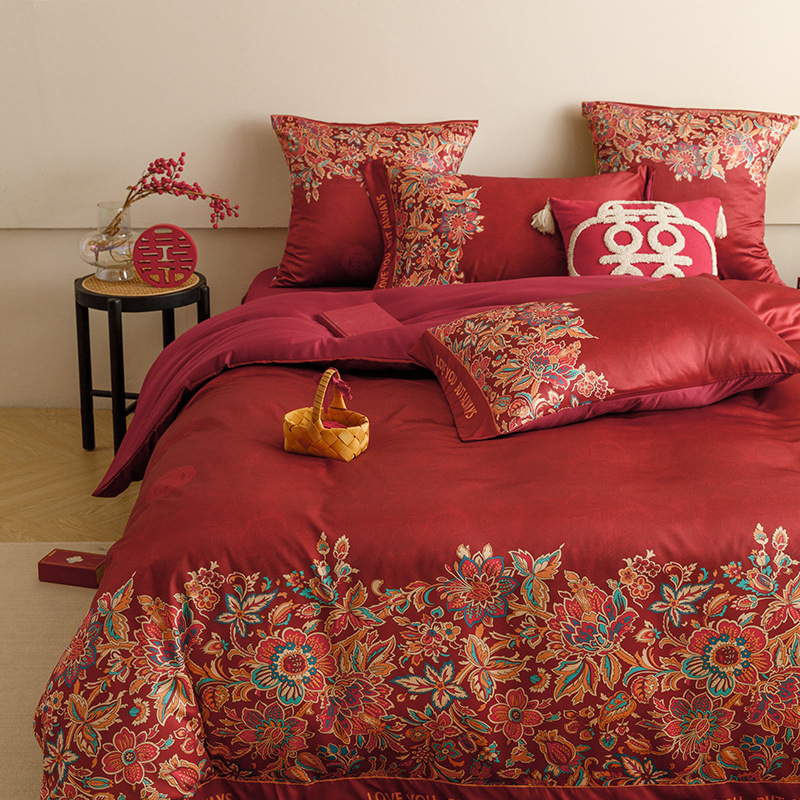 Новый китайский свадебный комплект из четырех предметов, красное покрывало, постельные принадлежности для свадебной комнаты