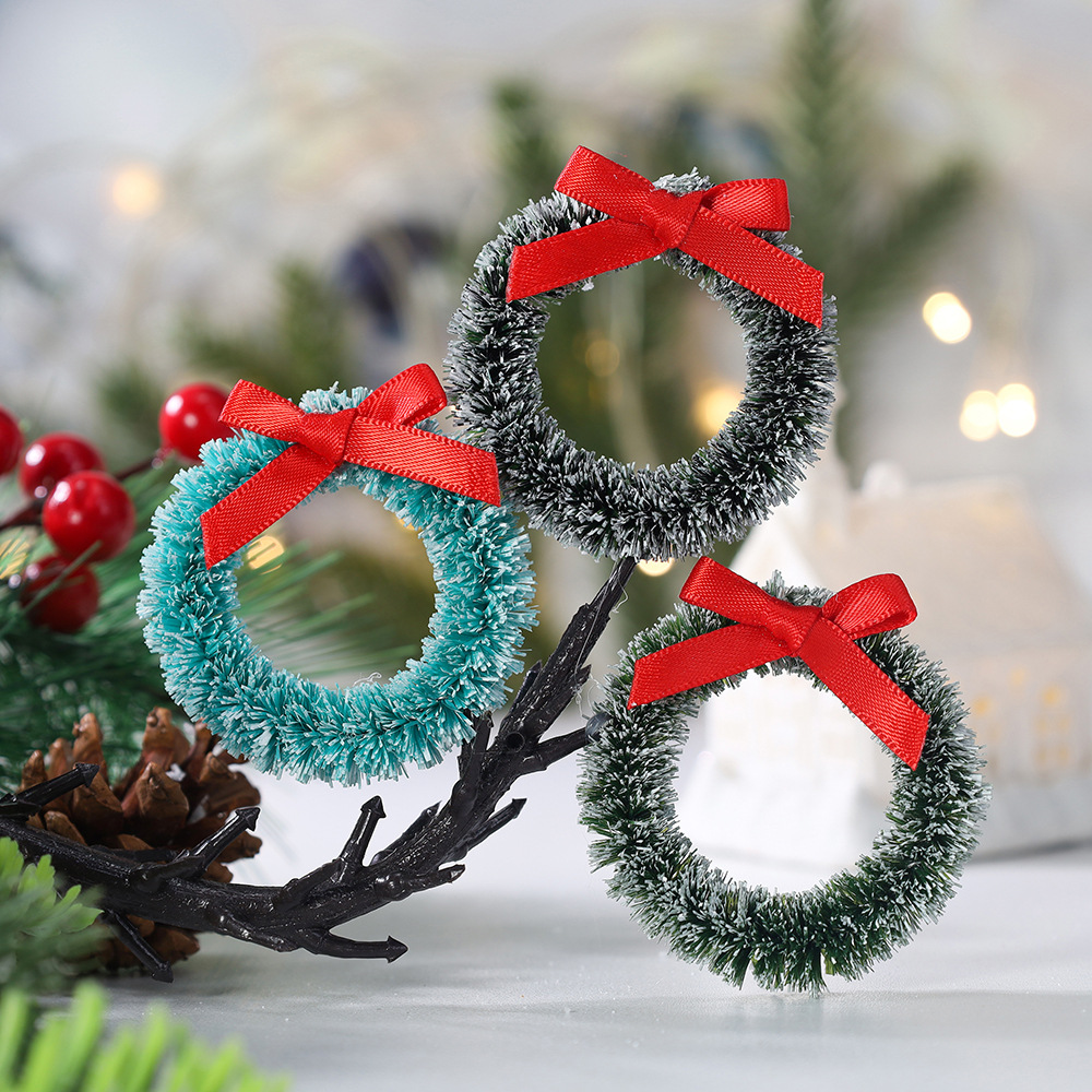 Jiaxin Christmas wreath door hanging diy decoration simulation snow mini Jumbo circle festival supplies small hanging ornaments wholesale