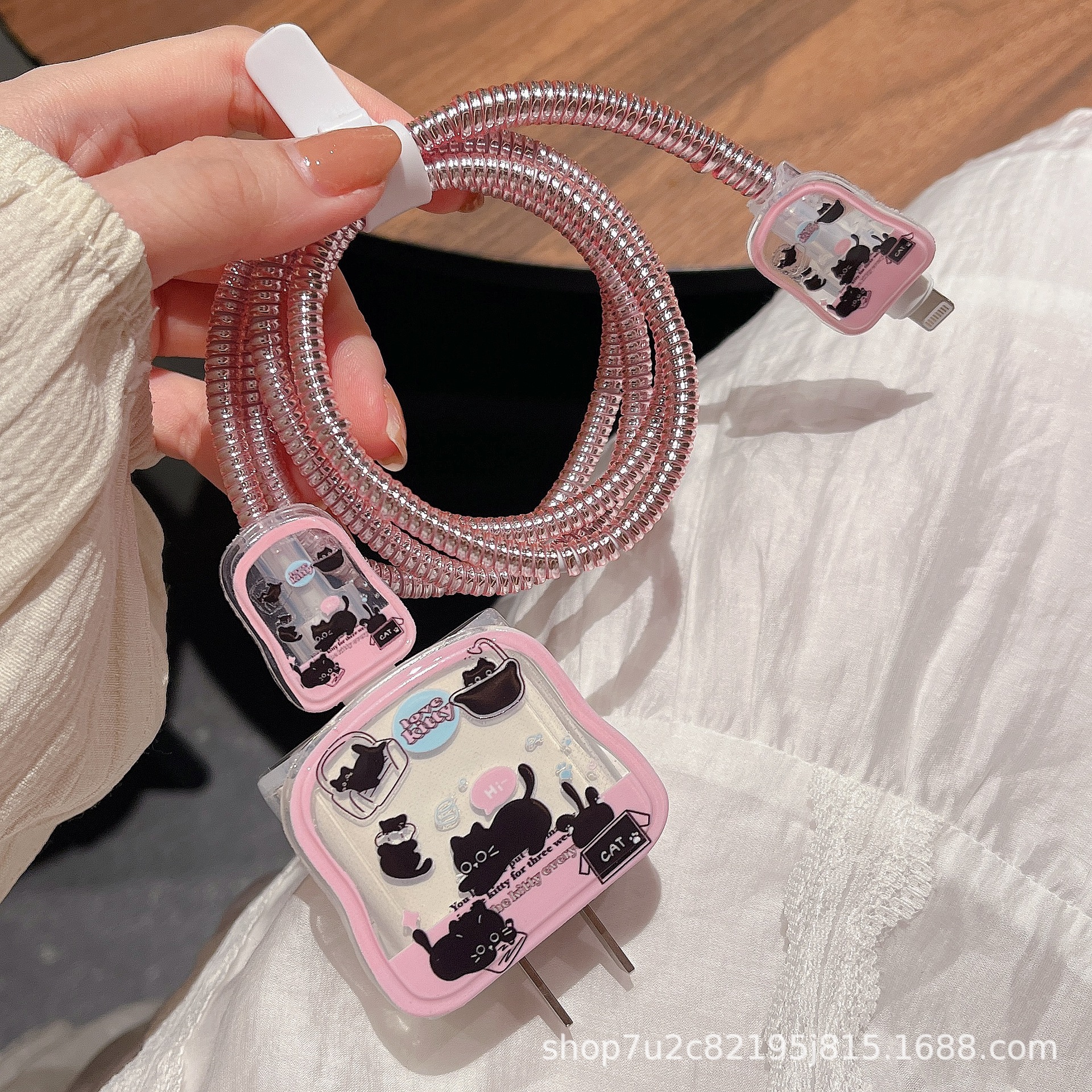 Black Cartoon Cat Suitable for Apple 16 Charging Head Cover 20W Charger Protective Cover Data Cable Anti-Breakage Wave