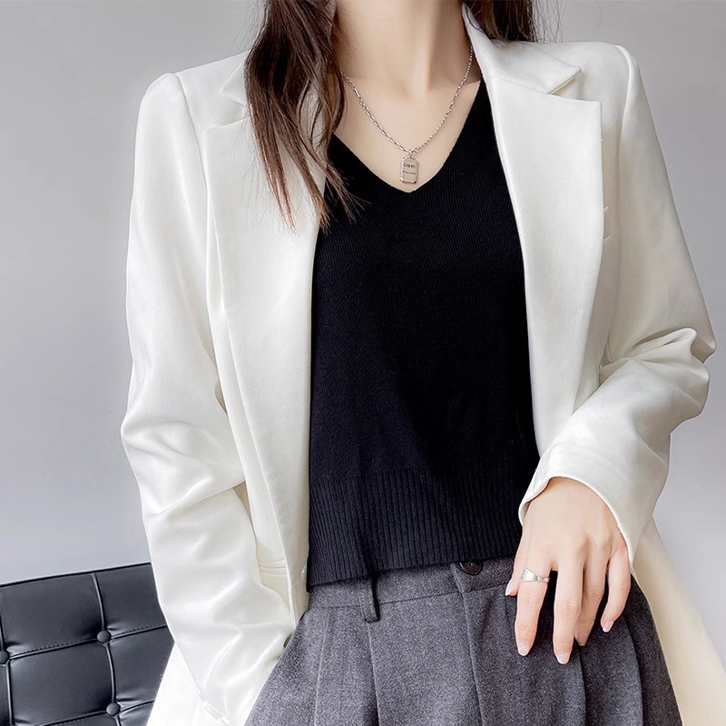 23 Spring/Summer New Women's Mulberry Silk Knitted Vest with Ice Silk Inner Layer, Suitable for Layering with a Blazer, Sleeveless with Side Breast Coverage, Gold Small