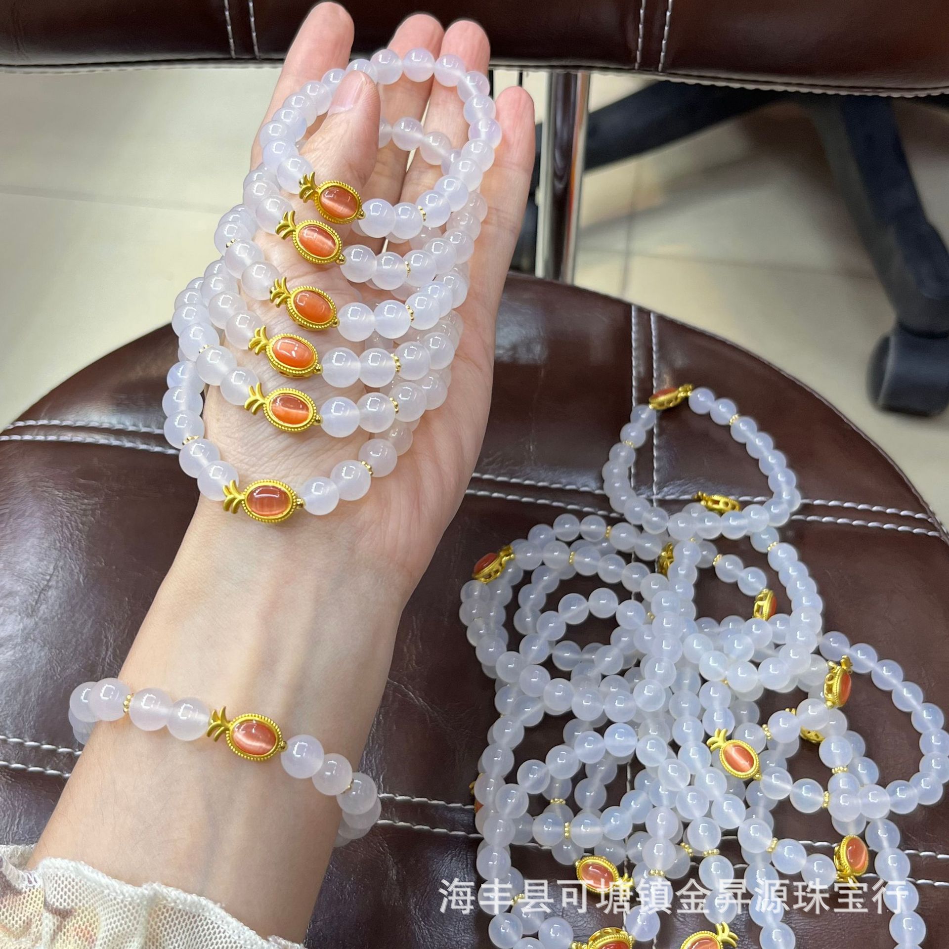 Natural Lychee Frozen White Agate Bracelet for Women with Ancient Gold Summer Simple Original Design Bracelet Live