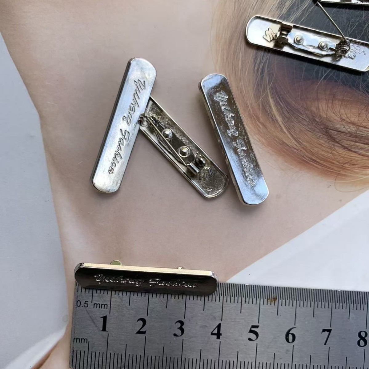 Ready-Made English Letter Pins Brooches, Versatile and Unique Clothing, Shoe, and Hat Accessories, Garment Accessories