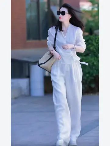 Two-Piece Suit for Women 2025 Summer New Product Literary Fashion Age-Reducing Design V Neck Shirt Versatile High-Waisted Wide-Leg Pants