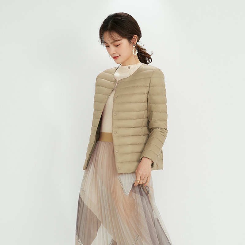 Lightweight down Jacket for Women, 2025 Winter New Style, Round Neck Convertible to V-Neck, Short Solid Color down Jacket