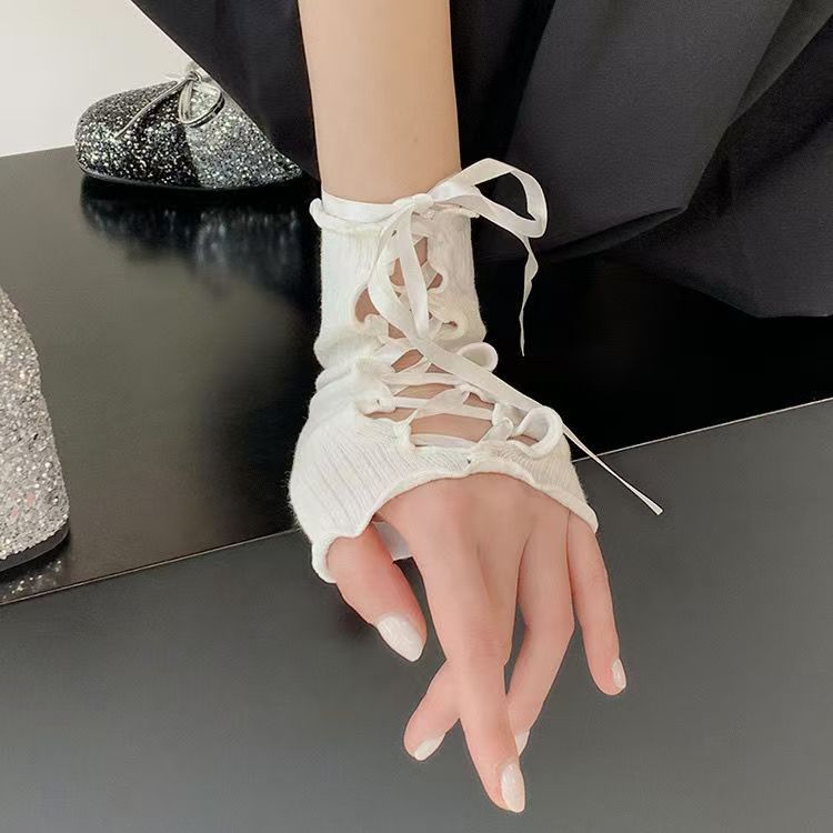 Y2K Strap Hand Sleeve Lolita Lace Gloves Japanese Style Girls Ins Concealer Sleeve Women's Harajuku-style Short Finger Shows