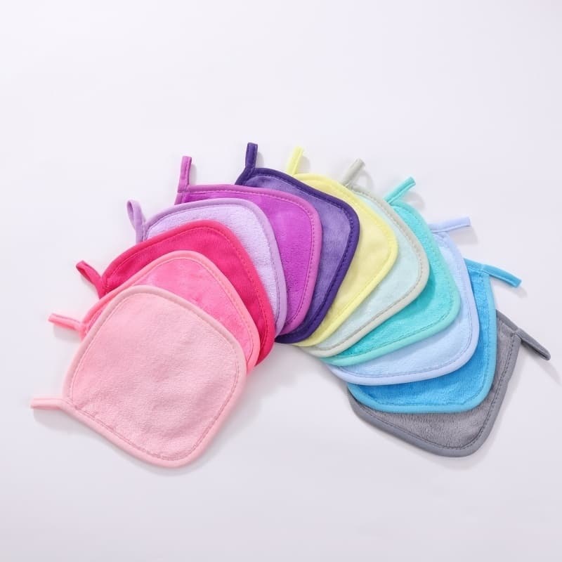 Amazon Clear Water Flannel Makeup Remover Towel Manufacturer's In-Stock Multi-Color Thickened Hooked Face Washing and Makeup Removal Towel