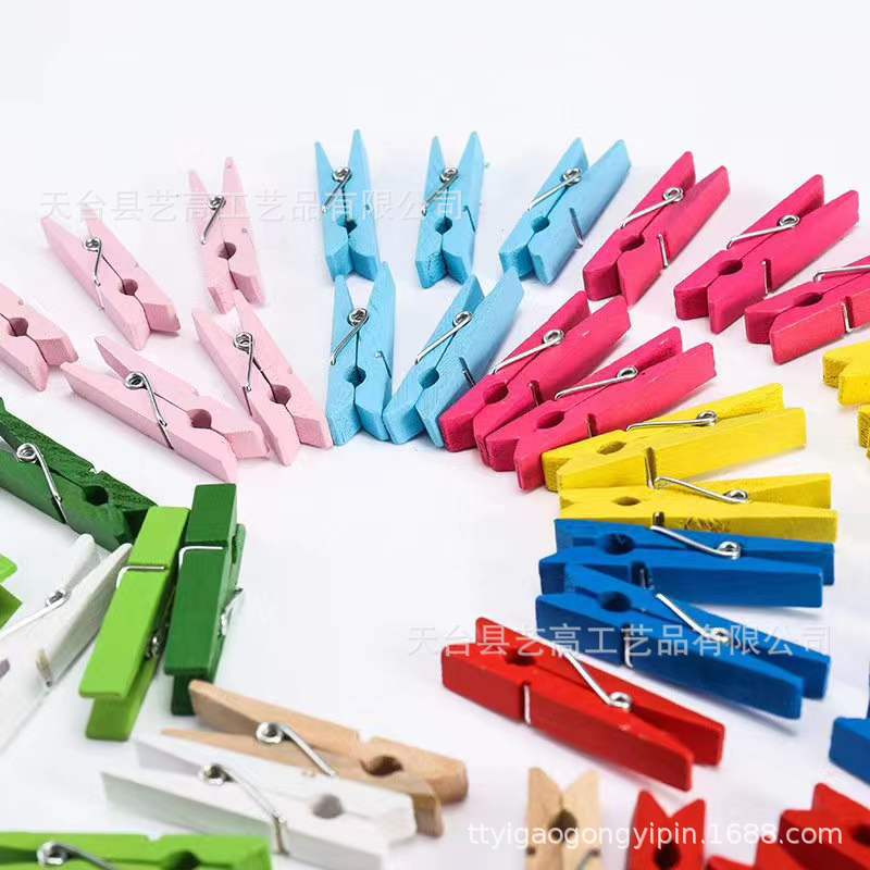 Mini color wooden clip cartoon home decoration photo wooden clip DIY handmade small wooden clip wooden crafts