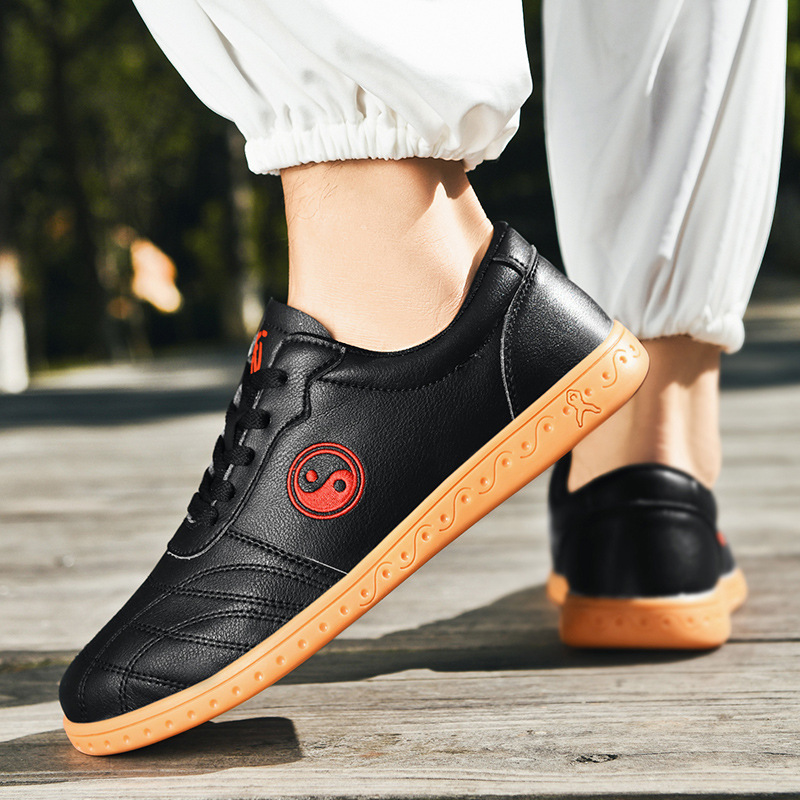 Factory Outlet Wholesale Chenjiagou Tai Chi Shoes Martial Arts Shoes Spring and Autumn Beef Sole Anti-slip Soft Sole Performance for Men and Women