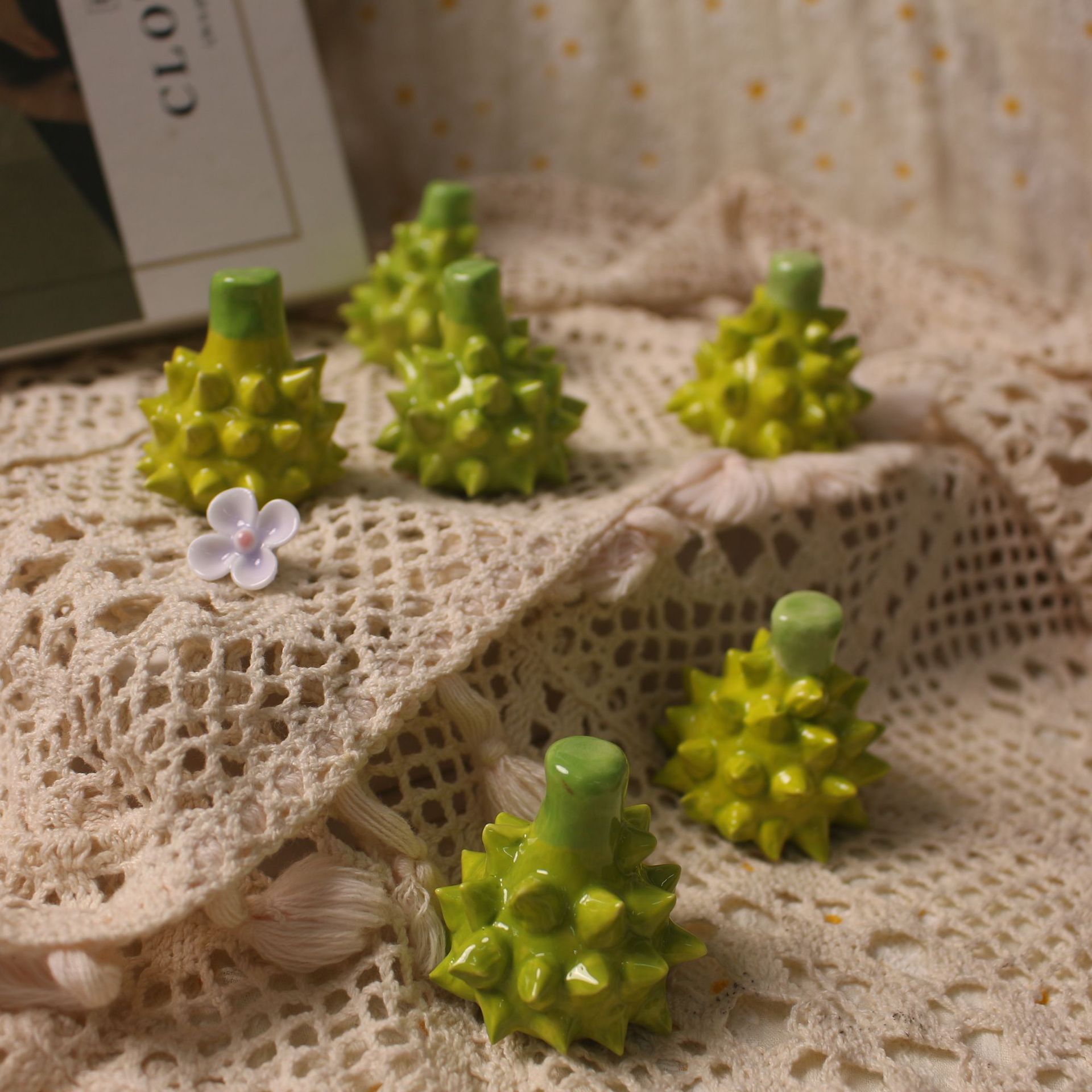 Fruit Artificial Ceramics Jingdezhen High Temperature Ceramics Hand-Painted Ornaments Night Market Stall Desktop Ornaments Tea Pet Wholesale