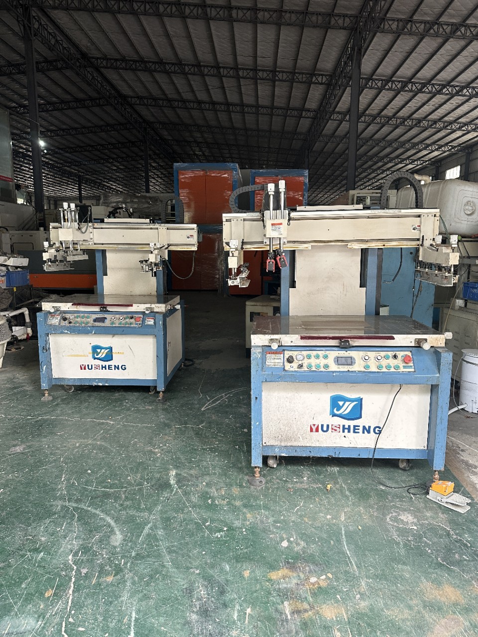 Продается б/у экранный принтер 6090 полус автоматический