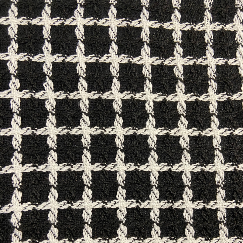 All Polyester Classic Black and White Plaid Fabric Fashionable Small Fragrant Tweed Plaid Outwear Clothing Fabric Wholesale