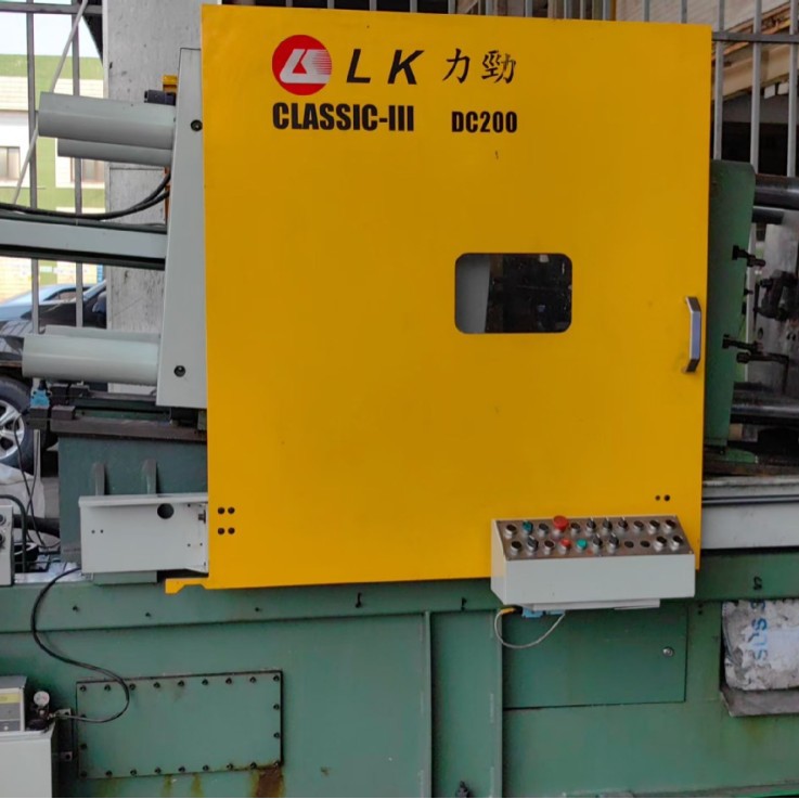 Lijin Zinc Aluminum Alloy Optional/Servo Motor/Intelligent Control/Die Casting Machine 200 Ton/Hot Chamber Die Casting/Automatic