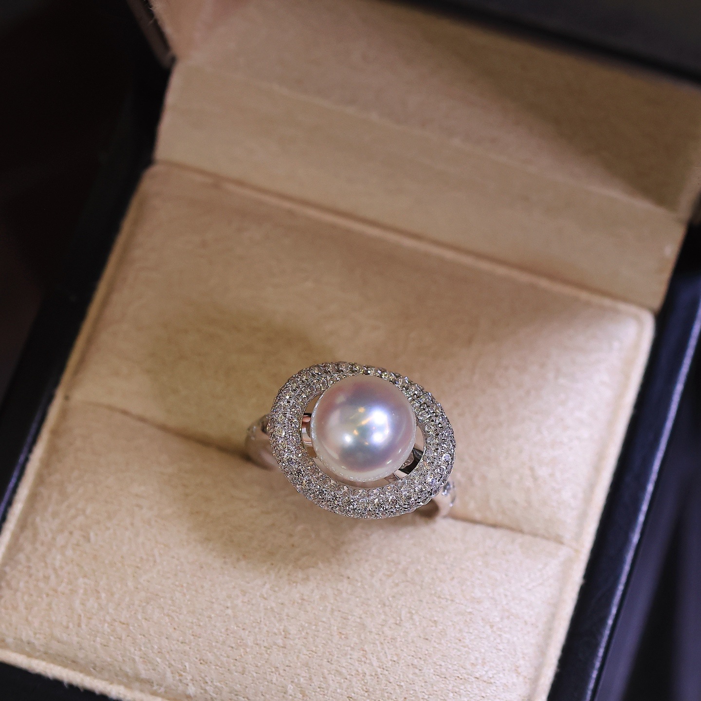 Платина Pt900 аксессуары, кольцо с линией дизайна, тяжелое вкрапление zircon, изображение с бусинами 9мм, бусины не включены