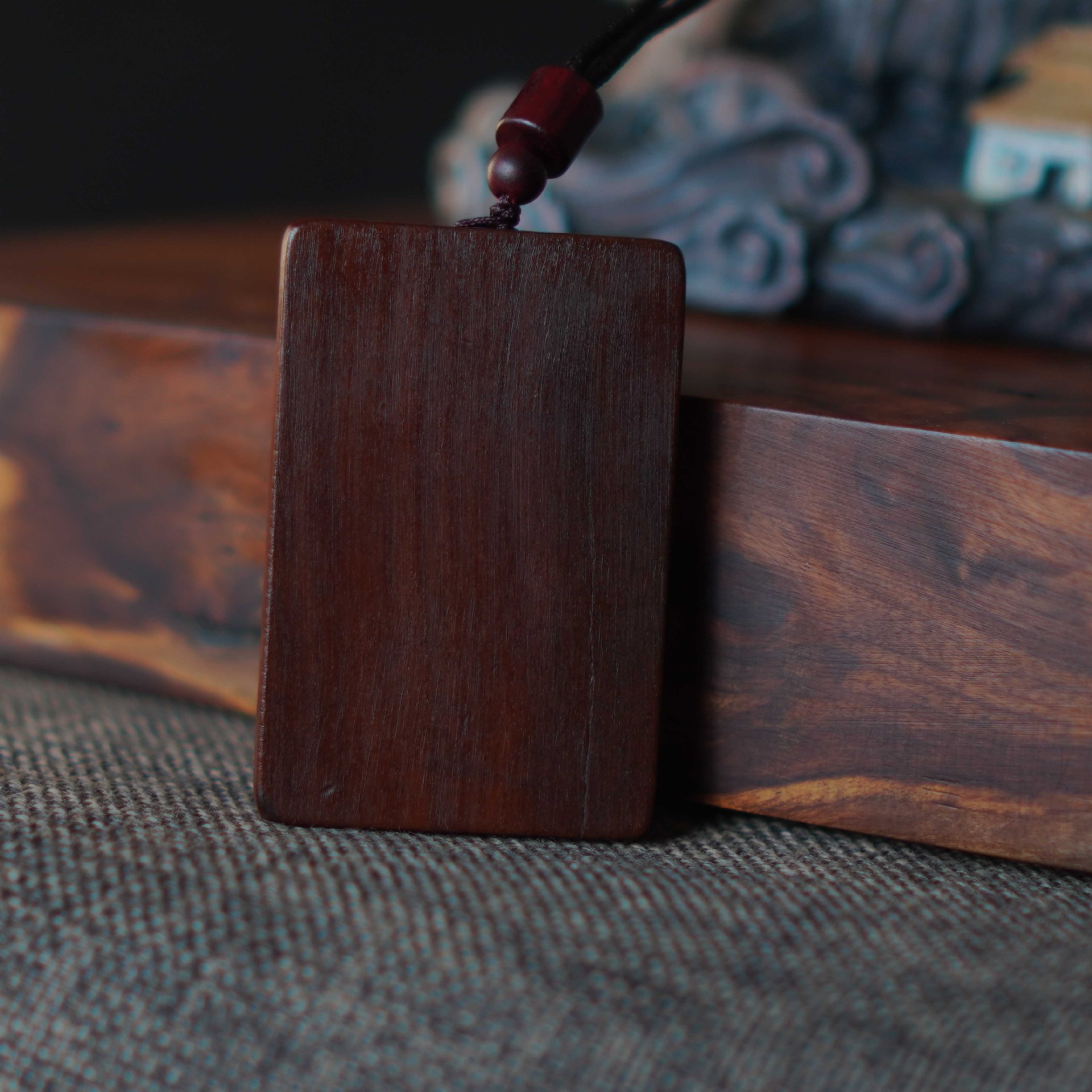 Factory supply lightning jujube wood no matter card solid wood desktop ornaments Taoist multiplier lightning wood no matter card