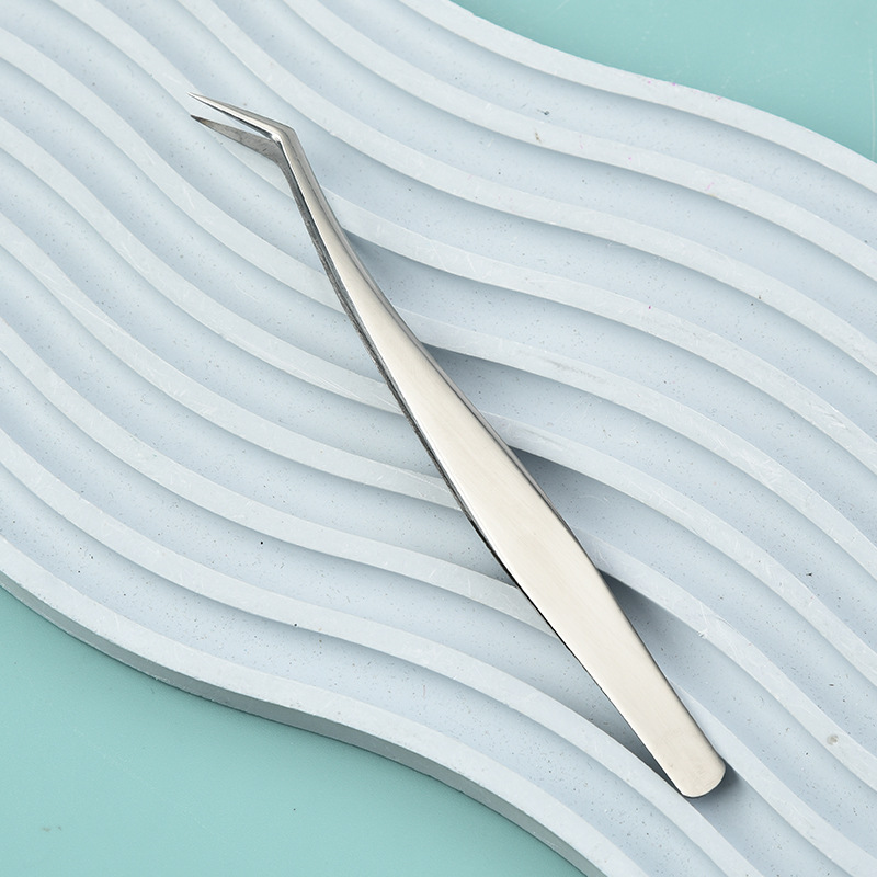 Manufacturer of False Eyelash Tweezers, Eyelash Artist Grafting Eyelash Curler, Dolphin Clip, Gold Feather Clip, High-Precision Flowering Tweezers Tool