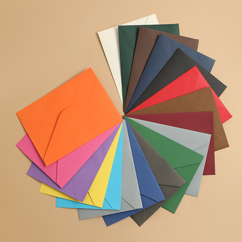 Spot solid color European color envelope 120g color glue color cardboard Amazon cross-border small envelope support Ding zhi