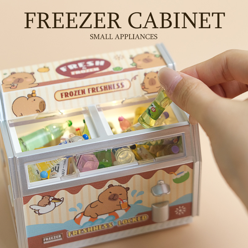 Mini Refrigerator Toy Refrigerator Magnet Supermarket Miniature Horizontal Freezer Play House Ice Cream Toy Ornament Model