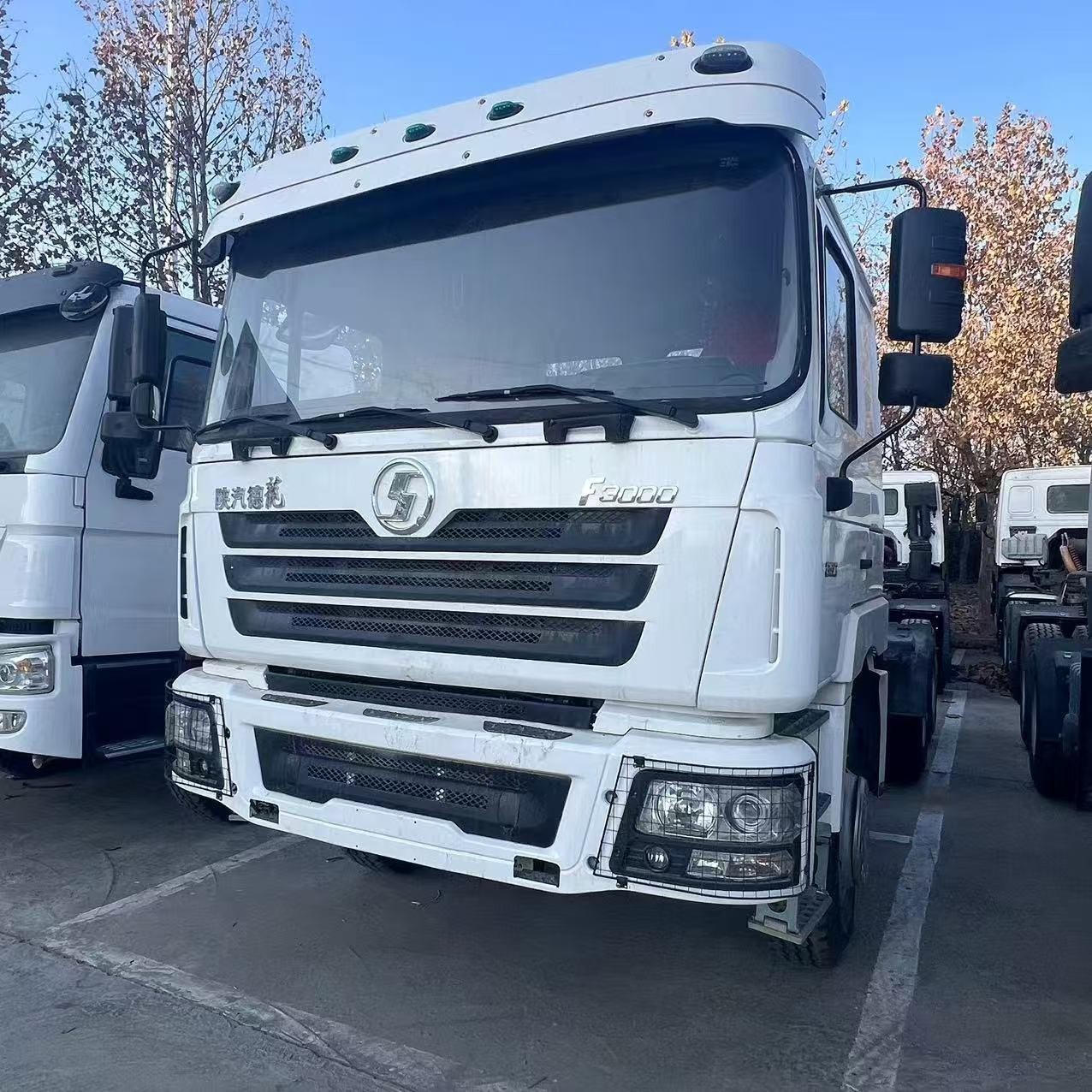 Shaanxi Automobile Shacman Delong F3000 Tractor Truck 380 Horsepower 6*4 Trailer Heavy Truck Head 10 Wheel Truck