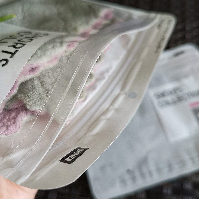 Underwear packaging bag wholesale in stock Universal independent women's underwear underwear clothing plastic packaging zipper bag ziplock bag