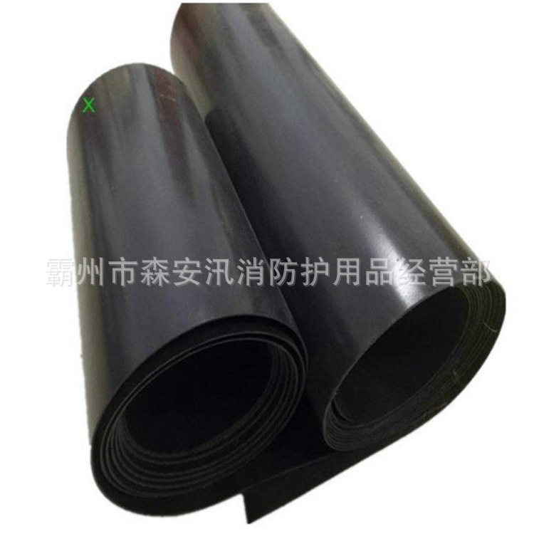 Anti-seepage geomembrane waterproof anti-aging black anti-seepage geomembrane water conservancy environmental protection aquaculture anti-seepage membrane