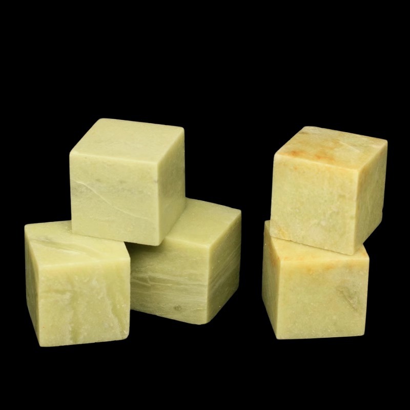 Qingtian stone seal 3*3*3CM stone seal material seal stone stone carving stone seal material a generation of hair