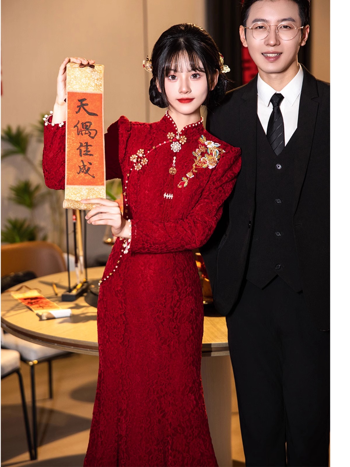 New Chinese Winter Toast Dress 2024 New Bride High-end Wedding Door Engagement Dress Cheongsam Fish Tail