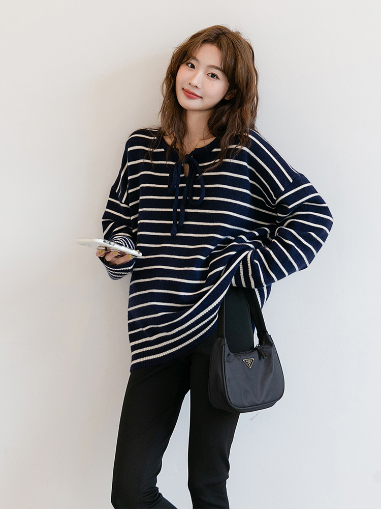 Autumn and Winter Maternity Fashion Striped Lace-up Maternity Sweater Base Shirt Loose Mid-length Casual Inner Knitted Sweater