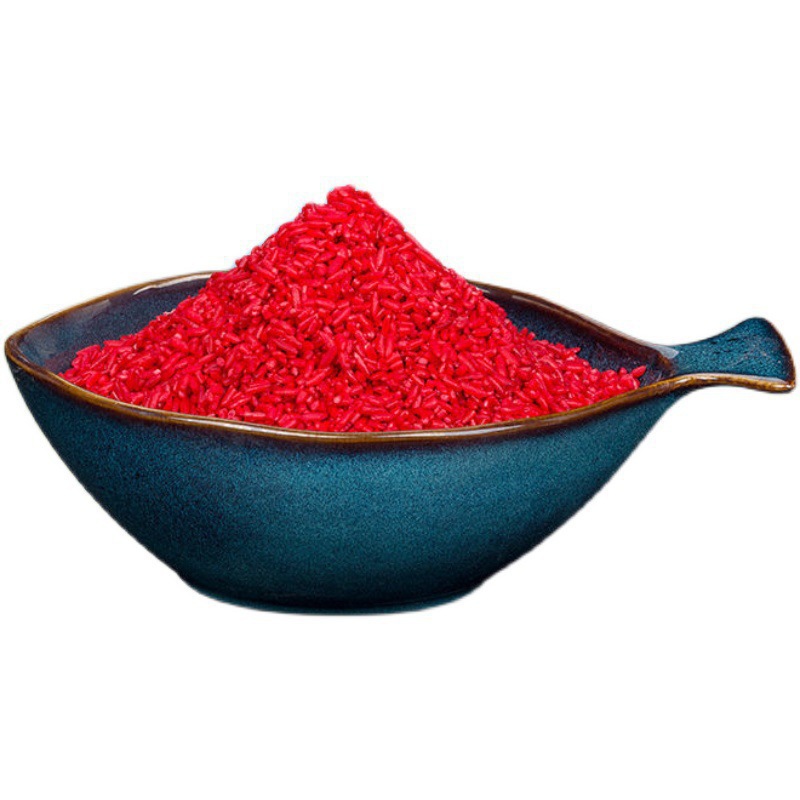 Fishing Bait with Red Worms for Wild Carp Fishing