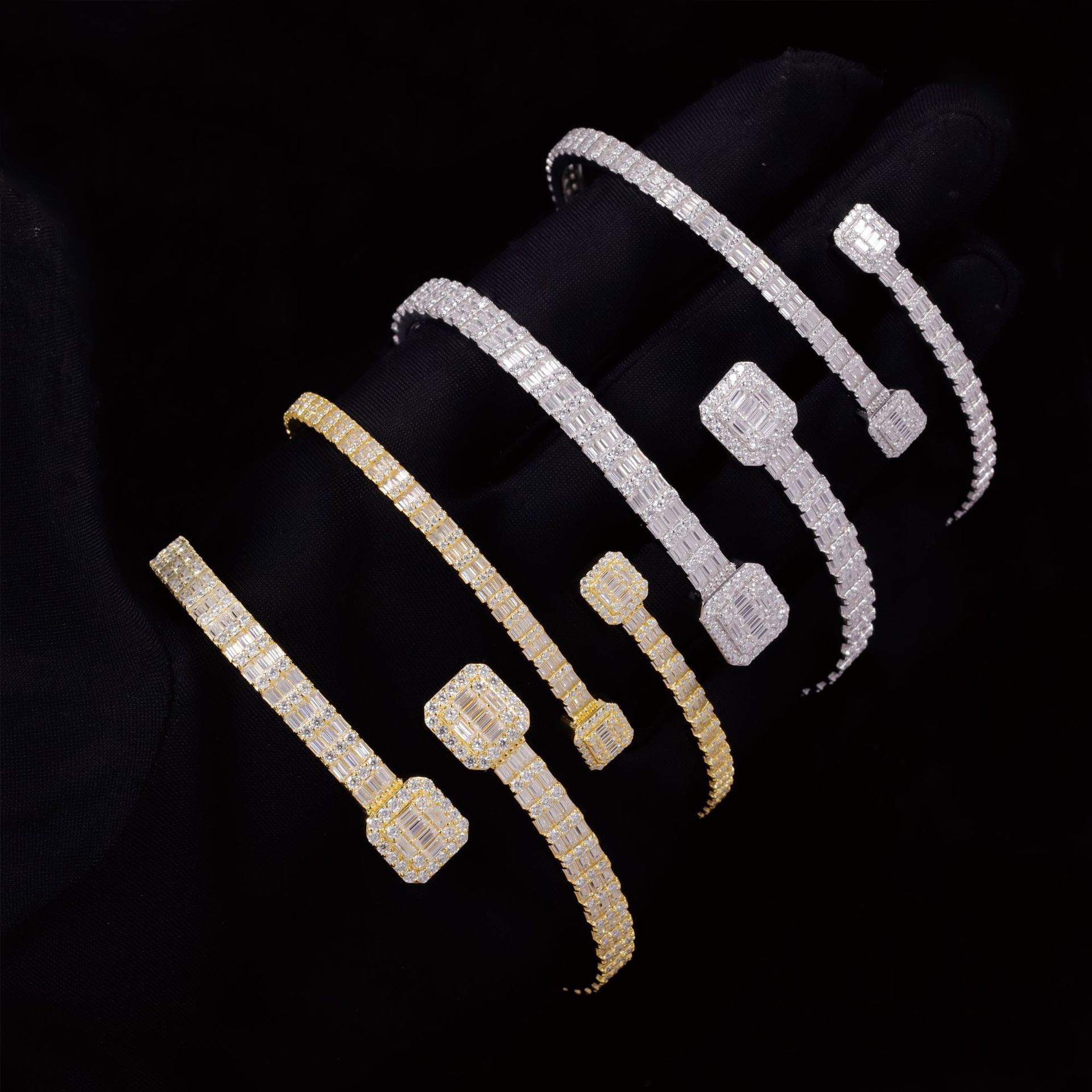 Европейский и американский стиль квадратный браслет S925 серебро с моиссанитом