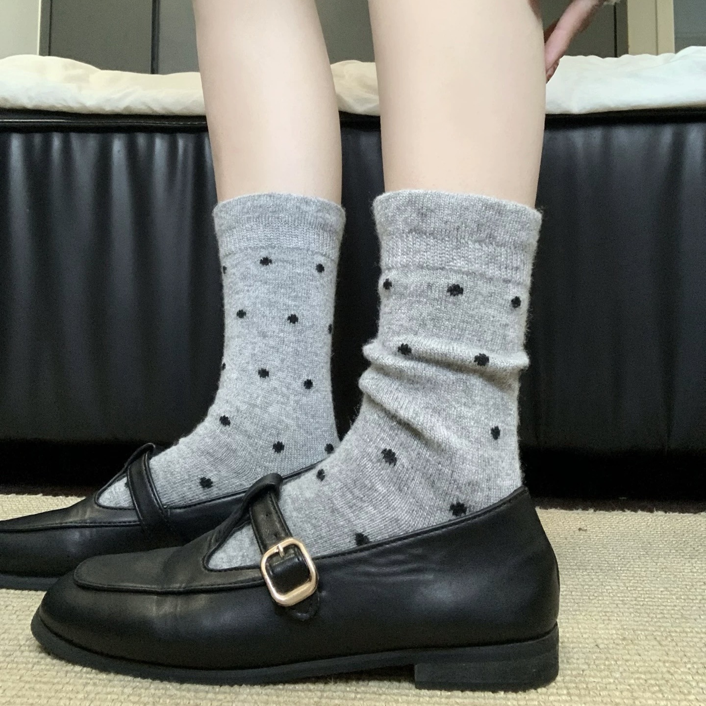 Wool Socks with Ruffles, Polka Dot Mid-Calf Socks for Women, Sweet and Elegant Slouch Socks, Thickened for Autumn and Winter, Warm Lace Socks