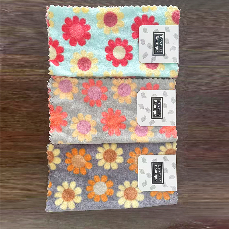 Полотенца для детей новорожденных из кораллового флиса абсорбирующие маленькие квадратные