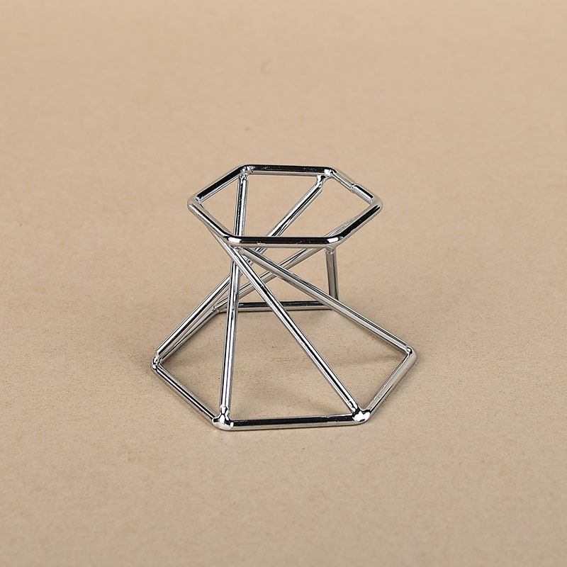 Cross-border crystal ball metal base bracket home decoration iron crafts manufacturers wholesale glass ball bottom pendulum