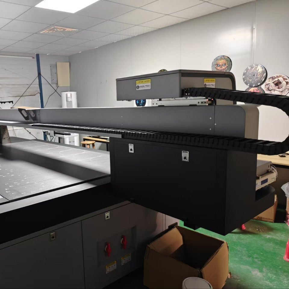 Cross-border new clock explosives UV printing processing, processing, UV processing