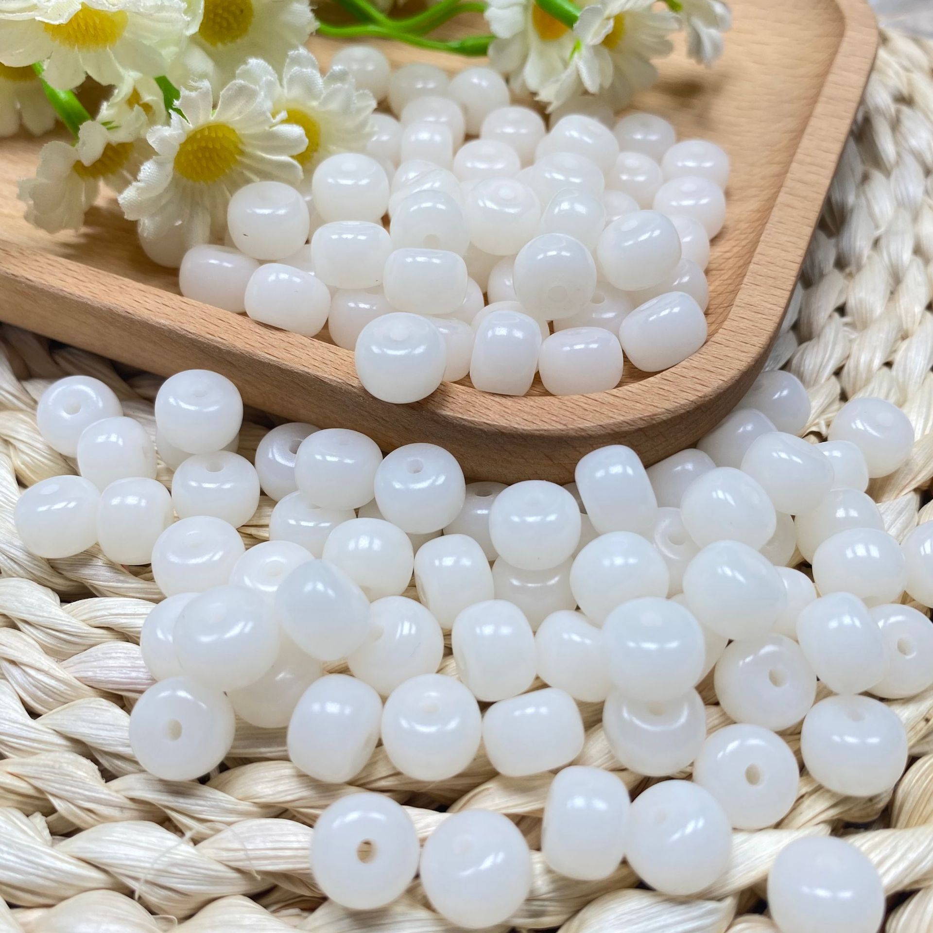 Natural white jade bodhi round beads barrel beads straight cut apple beads beads beads beads semi-finished loose beads accessories jewelry wholesale