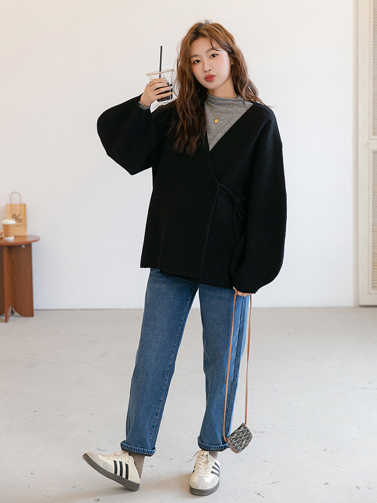 Autumn and Winter Pregnant Women's Sweater Coat Fashion Korean-style Pregnant Women's Wear Side Lace-up V-Neck Pregnant Women's Base Coat Trendy Mommy