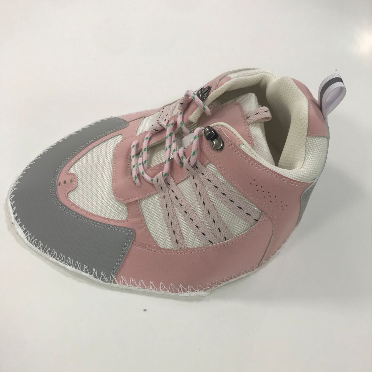 Manufacturer Wholesale 2025 New Men's Fashion Trendy Casual Sports Leather Upper Versatile Shoes Upper