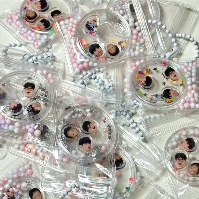 Concert Comic-Con Aid Materials Ins Homemade Love Beans Material Bag Self-sealing Bag Packaging Blogger Same Style Rocking Music