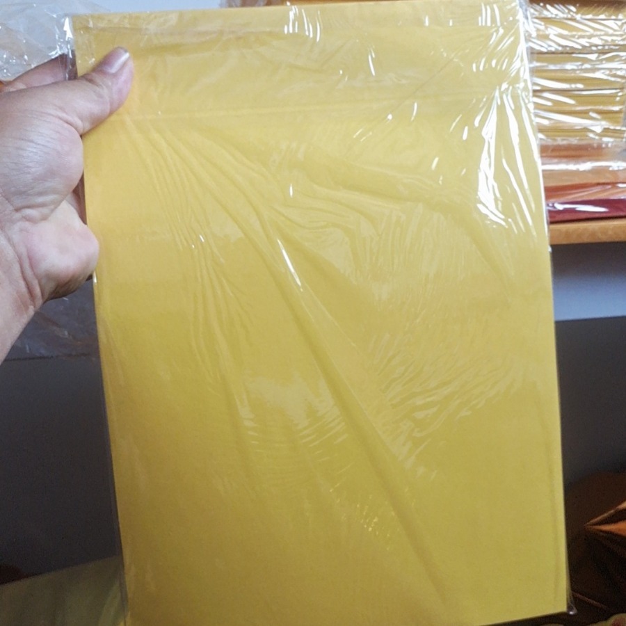 A4 желтая бумага пакет из 100 листов не пропускает чернила различных размеров может быть обработан размер A3 маленькие руны свяжитесь с обслуживанием клиентов