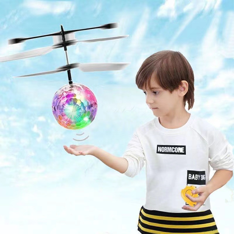 New and Unique Induction Crystal Ball, Floating with Lights, Flying Ball, Children's Remote Control Crystal Ball Toy, Induction Aircraft