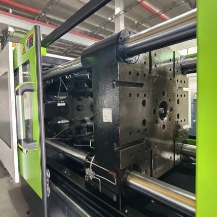 Transfer 2020 Year Ex-Factory Injection Molding Machine Un200A5S Ton Basic New Used Injection Molding Machine for Sale