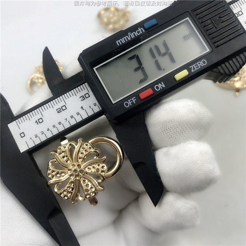 Shoe Decorations, Shoe Stickers, Accessories, Party Hats, Glitter, Small Decorative Items for Handbags, Sandals, Flowing Rhinestone Buckles