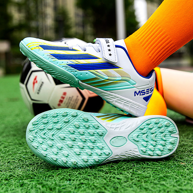 Фабричные детские футбольные обувь с Tf шипами для искусственного газона для мальчиков и девочек студентов