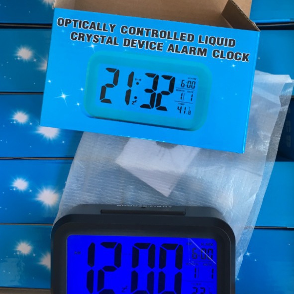 Temperature Version of Smart Clock Silent Clock Snooze Electronic Clock Light-Sensitive Alarm Clock with Voice Student Special Alarm Clock Wholesale